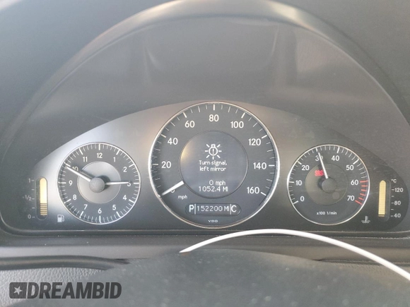 2005 Mercedes-Benz CLK 320 with VIN WDBTK65J55F140026, listed as a Copart auction lot 61972045 with 152,200 mi miles and Salvage title. Bid and sale history available at DreamBid. Image 9.