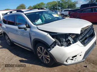 2020 Subaru Ascent Touring z VIN 4S4WMARD9L3468656, wystawiony jako IAAI lot #42292366 z przebiegiem 76 127 mil mil oraz . Historia ofert i sprzedaży dostępna na DreamBid. Obrazek 1.