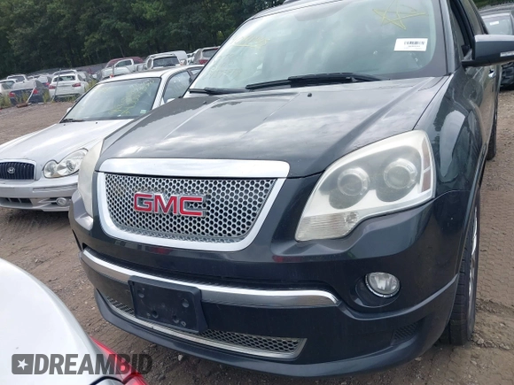 2011 GMC Acadia Denali with VIN 1GKKVTED9BJ412734, listed as a IAAI auction lot 40411945 with Not Provided miles. Bid and sale history available at carsss.com. Image 11.