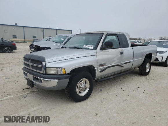2002 Dodge Ram 2500 with VIN 3B7KC23602M211940, listed as a Copart auction lot 43988625 with 0 mi miles and Clean Title. Bid and sale history available at carsss.com. Image 1.