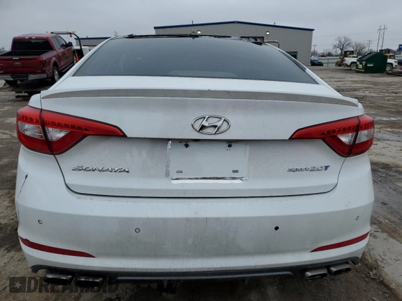2015 Hyundai Sonata Sport with VIN 5NPE34AB0FH083851, listed as a Copart auction lot 44110145 with Not Provided miles and Salvage Title. Bid and sale history available at carsss.com. Image 6.