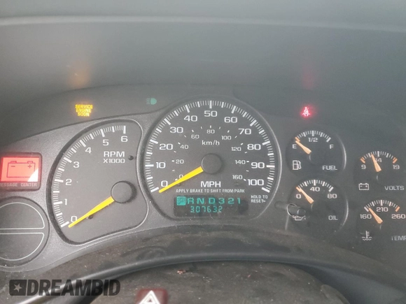2000 Chevrolet Suburban LS with VIN 3GNFK16TXYG205867, listed as a Copart auction lot 87032424 with 307,632 mi miles and Salvage title. Bid and sale history available at DreamBid. Image 9.