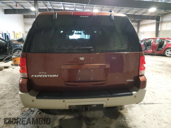 2006 Ford Expedition Eddie Bauer с VIN 1FMFU18526LA70493, выставлен на аукционе Copart как лот 57306655 с пробегом 136 687 миль миль и Списание • Salvage title. История ставок и продаж доступна на DreamBid. Изображение 6.