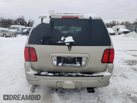 2004 Lincoln Navigator Luxury z VIN 5LMFU28R94LJ25315, wystawiony jako Copart lot #41477625 z przebiegiem 221 849 mil mil oraz Nie do naprawy • Non repairable. Historia ofert i sprzedaży dostępna na DreamBid. Obrazek 6.