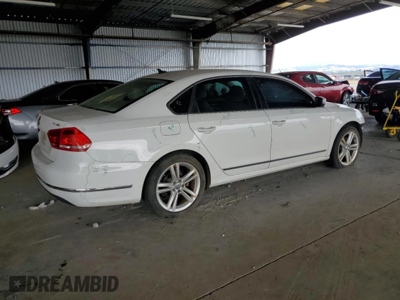2015 Volkswagen Passat SEL Premium with VIN 1VWCV7A38FC073671, listed as a Copart auction lot 66022775 with 64,452 mi miles and Salvage title. Bid and sale history available at DreamBid. Image 3.