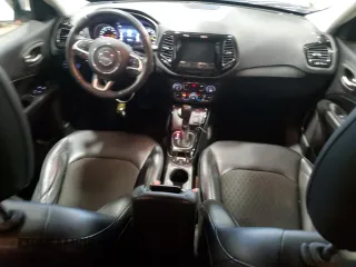 2018 Jeep Compass Latitude с VIN 3C4NJDBB1JT394699, выставлен на аукционе Copart как лот 62566415 с пробегом 70 932 миль миль и Списание • Salvage title. История ставок и продаж доступна на DreamBid. Изображение 8.