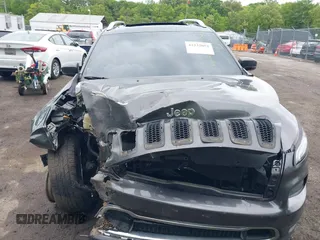 2017 Jeep Cherokee High Altitude z VIN 1C4PJMDS8HW501709, wystawiony jako IAAI lot #42232052 z przebiegiem 105 266 mil mil oraz . Historia ofert i sprzedaży dostępna na DreamBid. Obrazek 12.