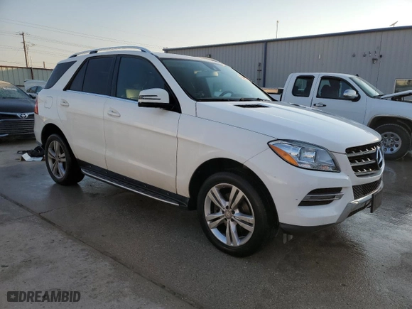 2014 Mercedes-Benz M-Class ML 350 with VIN 4JGDA5HB8EA345730, listed as a Copart auction lot 75442974 with 106,532 mi miles and Salvage Title. Bid and sale history available at carsss.com. Image 4.