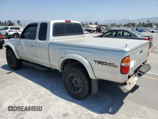 2002 Toyota Tacoma PreRunner z VIN 5TESN92N92Z898141, wystawiony jako Copart lot #59223475 z przebiegiem 117 152 mil mil oraz Szkoda całkowita • Salvage title. Historia ofert i sprzedaży dostępna na DreamBid. Obrazek 2.