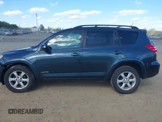 2011 Toyota RAV4 Ltd with VIN 2T3DF4DV4BW103238, listed as a IAAI auction lot 42056196 with 175,703 mi miles. Bid and sale history available at carsss.com. Image 14.