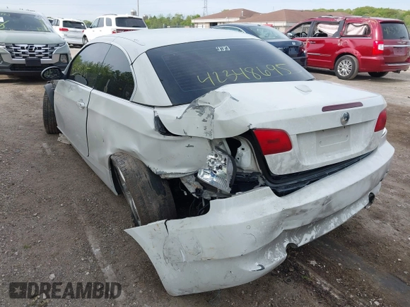 2009 BMW 3 Series 335i with VIN WBAWL735X9P179165, listed as a IAAI auction lot 42348695 with 95,062 mi miles and . Bid and sale history available at DreamBid. Image 17.