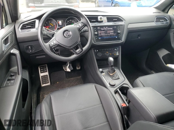 2021 Volkswagen Tiguan SE with VIN 3VV2B7AX8MM021965, listed as a Copart auction lot 53711125 with 59,554 mi miles and Salvage Title. Bid and sale history available at DreamBid. Image 8.