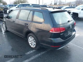 2019 Volkswagen Golf SportWagen S with VIN 3VWY57AU2KM516226, listed as a IAAI auction lot 41674518 with 60,806 mi miles. Bid and sale history available at carsss.com. Image 3.
