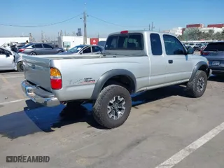 2004 Toyota Tacoma with VIN 5TEWN72N14Z376791, listed as a IAAI auction lot 41665444 with 167,153 mi miles. Bid and sale history available at carsss.com. Image 4.