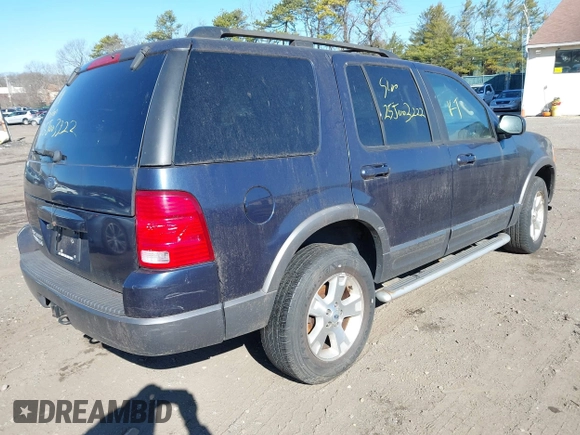 2003 Ford Explorer XLT with VIN 1FMZU73K03UB51320, listed as a IAAI auction lot 41906977 with Not Provided miles. Bid and sale history available at carsss.com. Image 4.
