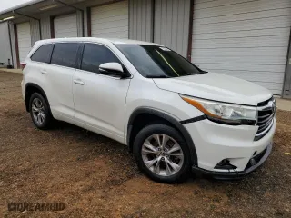 2016 Toyota Highlander LE Plus with VIN 5TDZKRFH6GS176626, listed as a Copart auction lot 50291045 with 119,801 mi miles and Clean Title. Bid and sale history available at carsss.com. Image 4.