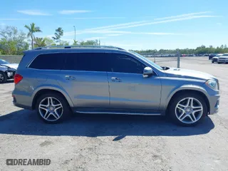 2015 Mercedes-Benz GL-Class GL 550 with VIN 4JGDF7DE5FA466293, listed as a IAAI auction lot 41857560 with 1 mi miles. Bid and sale history available at carsss.com. Image 14.