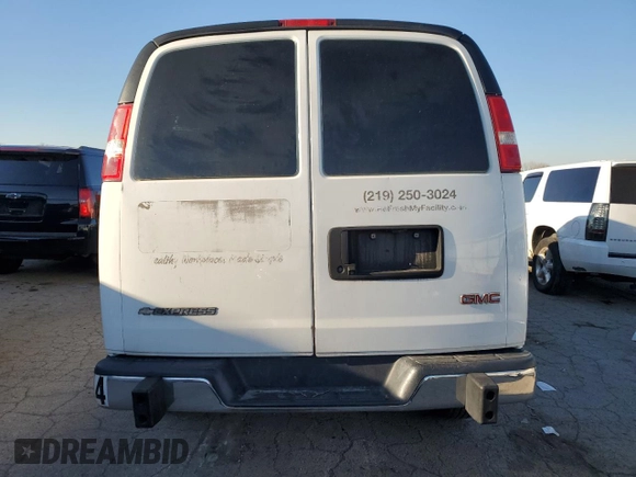 2018 Chevrolet Express Cargo Van with VIN 1GCWGAFGXJ1903929, listed as a Copart auction lot 42463695 with 73,707 mi miles and Salvage Title. Bid and sale history available at carsss.com. Image 6.