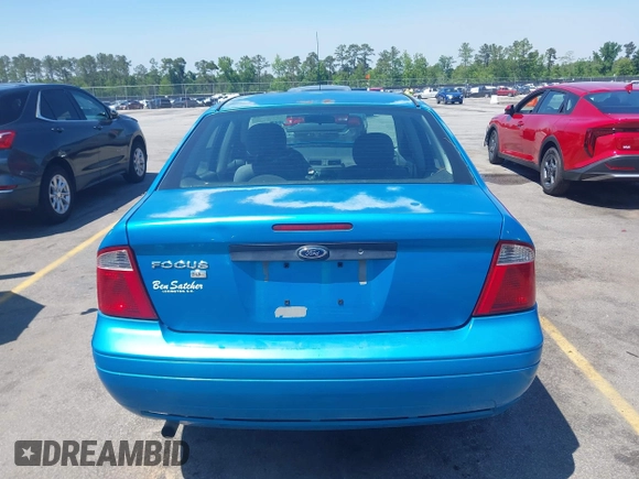 2007 Ford Focus S with VIN 1FAFP34N57W150972, listed as a IAAI auction lot 42135339 with 130,098 mi miles and . Bid and sale history available at carsss.com. Image 16.