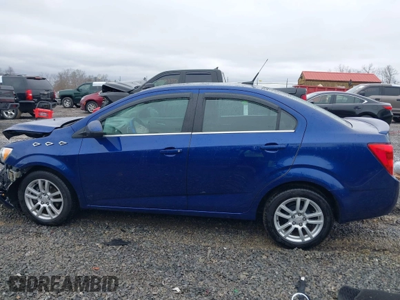2013 Chevrolet Sonic LT with VIN 1G1JC5SH9D4251652, listed as a IAAI auction lot 41795018 with 45,268 mi miles and . Bid and sale history available at DreamBid. Image 14.