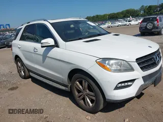 2015 Mercedes-Benz M 350 with VIN 4JGDA5HB8FA519104, listed as a IAAI auction lot 42580198 with 133,326 mi miles and . Bid and sale history available at DreamBid. Image 1.