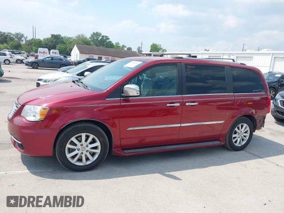 2015 Chrysler Town & Country Limited Platinum with VIN 2C4RC1GG6FR629851, listed as a IAAI auction lot 41903953 with 174,066 mi miles. Bid and sale history available at carsss.com. Image 14.