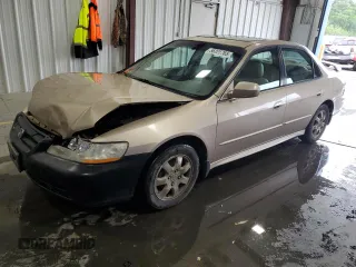 2002 Honda Accord EX z VIN 1HGCG56622A117949, wystawiony jako Copart lot #56365765 z przebiegiem 201 975 mil mil oraz Szkoda całkowita • Salvage title. Historia ofert i sprzedaży dostępna na DreamBid. Obrazek 1.