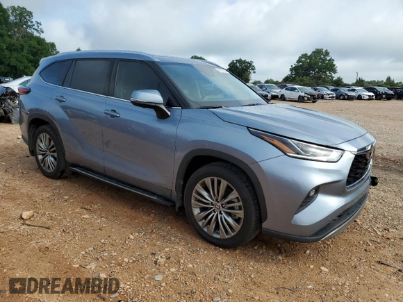 2023 Toyota Highlander L with VIN 5TDKDRBH3PS000635, listed as a Copart auction lot 61023505 with 47,348 mi miles and Salvage title. Bid and sale history available at DreamBid. Image 4.