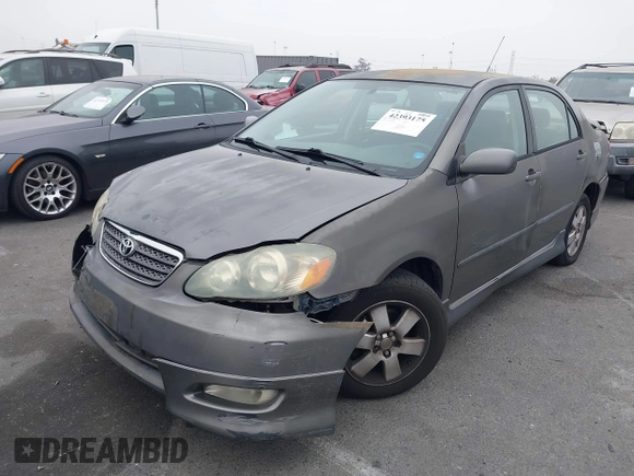 2006 Toyota Corolla CE z VIN 1NXBR32E96Z698548, wystawiony jako IAAI lot #42393175 z przebiegiem 167 626 mil mil oraz . Historia ofert i sprzedaży dostępna na DreamBid. Obrazek 2.