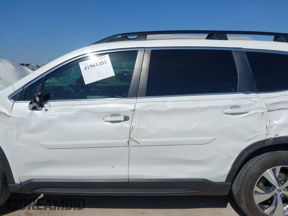 2020 Subaru Ascent Premium with VIN 4S4WMAFD1L3441651, listed as a IAAI auction lot 41961481 with 91,184 mi miles and . Bid and sale history available at DreamBid. Image 15.