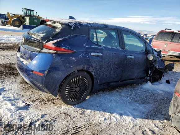 2025 Nissan LEAF SV Plus with VIN 1N4CZ1CV8SC559142, listed as a Copart auction lot 89408495 with 2,213 mi miles and Salvage Title. Bid and sale history available at carsss.com. Image 3.