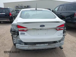 2018 Ford Fusion SE with VIN 3FA6P0LU1JR138920, listed as a IAAI auction lot 41884176 with 78,607 mi miles and . Bid and sale history available at DreamBid. Image 17.