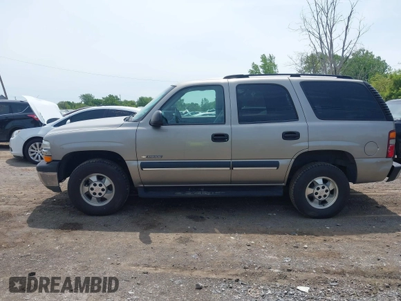 2003 Chevrolet Tahoe LS with VIN 1GNEC13V53J196825, listed as a IAAI auction lot 42382716 with 177,277 mi miles and . Bid and sale history available at DreamBid. Image 14.