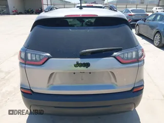 2021 Jeep Cherokee Altitude z VIN 1C4PJLLB4MD215146, wystawiony jako IAAI lot #42253929 z przebiegiem 42 666 mil mil oraz . Historia ofert i sprzedaży dostępna na DreamBid. Obrazek 16.