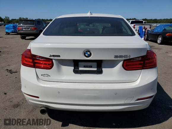 2013 BMW 3 Series 320i xDrive with VIN WBA3C3C5XDF981516, listed as a Copart auction lot 70214014 with 104,977 mi miles and Non repairable. Bid and sale history available at DreamBid. Image 6.