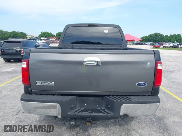 2008 Ford F-250 XL with VIN 1FTSW21R48EA97993, listed as a IAAI auction lot 42689379 with 217,325 mi miles and . Bid and sale history available at DreamBid. Image 16.