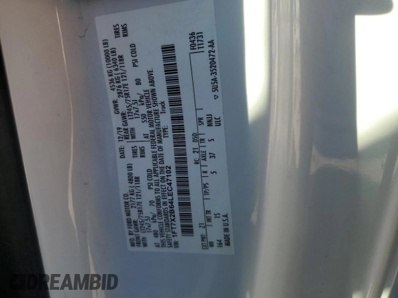 2020 Ford F-250 XL z VIN 1FT7X2B64LEC47102, wystawiony jako Copart lot #46455255 z przebiegiem 138 569 mil mil oraz Czysty tytuł • Clean title. Historia ofert i sprzedaży dostępna na DreamBid. Obrazek 12.