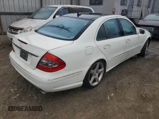 2009 Mercedes-Benz E-Class Luxury 3.5L with VIN WDBUF56X09B437014, listed as a Copart auction lot 85809224 with 168,431 mi miles and Salvage Title. Bid and sale history available at carsss.com. Image 3.