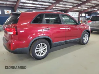 2014 Kia Sorento LX with VIN 5XYKT4A64EG483276, listed as a Copart auction lot 53977655 with 74,038 mi miles and Clean Title. Bid and sale history available at carsss.com. Image 3.