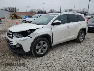 2017 Toyota Highlander Limited z VIN 5TDDZRFH7HS388832, wystawiony jako Copart lot #44431435 z przebiegiem 136 284 mil mil oraz Szkoda całkowita • Salvage title. Historia ofert i sprzedaży dostępna na DreamBid. Obrazek 1.