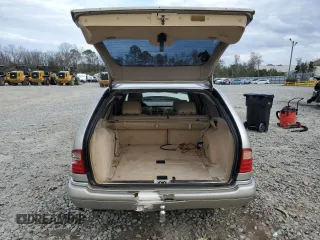 1998 Mercedes-Benz E-Class with VIN WDBJH65F7WA546101, listed as a Copart auction lot 47098945 with 227,453 mi miles and Salvage Title. Bid and sale history available at carsss.com. Image 6.