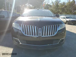 2011 Lincoln MKX with VIN 2LMDJ8JK6BBJ16267, listed as a Copart auction lot 47453095 with 186,506 mi miles and Non Repairable. Bid and sale history available at carsss.com. Image 5.