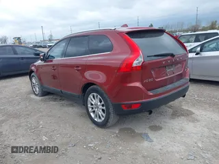 2010 Volvo XC60 3.0T with VIN YV4992DZ6A2028423, listed as a IAAI auction lot 42088558 with 189,655 mi miles. Bid and sale history available at carsss.com. Image 3.