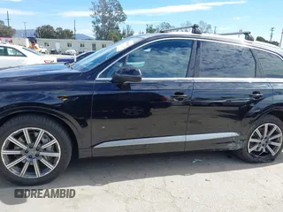 2017 Audi Q7 Prestige z VIN WA1VAAF70HD050053, wystawiony jako IAAI lot #41614112 z przebiegiem 73 892 mil mil oraz . Historia ofert i sprzedaży dostępna na DreamBid. Obrazek 14.