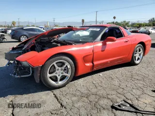 2004 Chevrolet Corvette with VIN 1G1YY22G945125940, listed as a Copart auction lot 67091364 with 76,677 mi miles and Salvage Title. Bid and sale history available at carsss.com. Image 1.