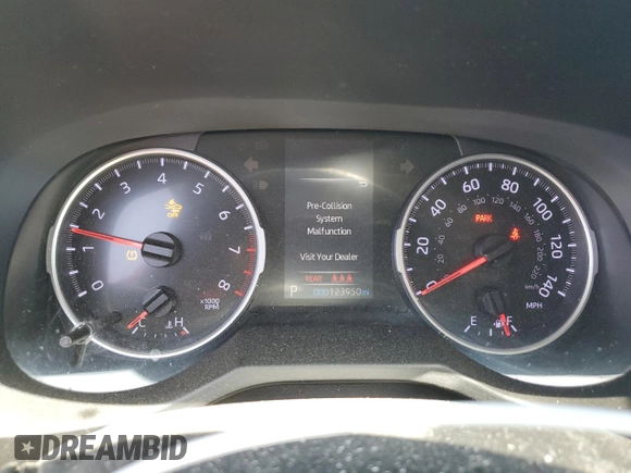 2019 Toyota RAV4 LE with VIN 2T3F1RFV5KC015589, listed as a Copart auction lot 60467465 with 123,950 mi miles and Salvage title. Bid and sale history available at DreamBid. Image 9.