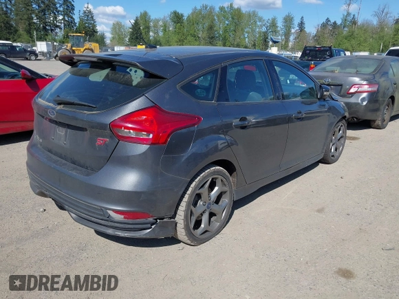 2017 Ford Focus ST with VIN 1FADP3L9XHL316093, listed as a IAAI auction lot 42013744 with 90,984 mi miles and . Bid and sale history available at carsss.com. Image 4.