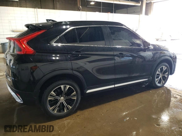 2018 Mitsubishi Eclipse Cross SE z VIN JA4AT5AA3JZ068638, wystawiony jako Copart lot #56044235 z przebiegiem 49 006 mil mil oraz Szkoda całkowita • Salvage title. Historia ofert i sprzedaży dostępna na DreamBid. Obrazek 3.
