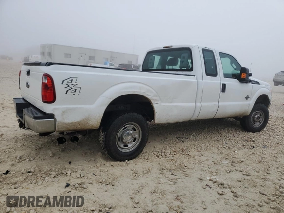 2013 Ford F-250 XL with VIN 1FT7X2BT1DEB50429, listed as a Copart auction lot 42927945 with 270,290 mi miles and Salvage Title. Bid and sale history available at DreamBid. Image 3.
