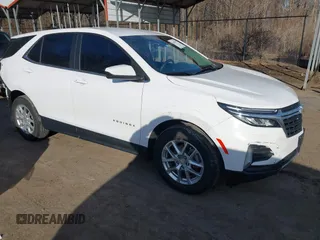 2022 Chevrolet Equinox LT with VIN 3GNAXKEV3NL158186, listed as a IAAI auction lot 41633707 with 66,843 mi miles. Bid and sale history available at carsss.com. Image 1.